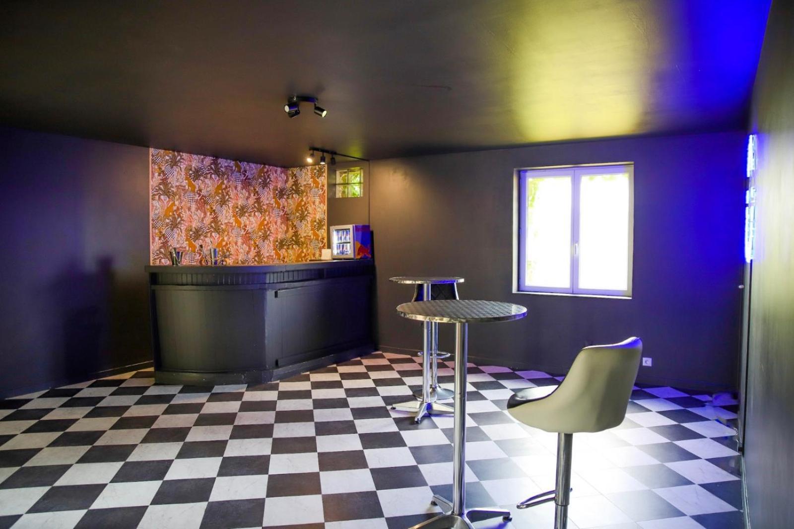 Crazy Villa Champs Corons 61 - Interior Heated Pool - 2H From Paris - 30P Les Menus Екстериор снимка