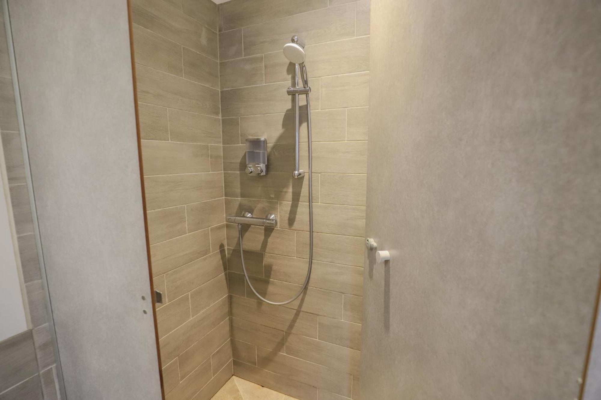 Crazy Villa Champs Corons 61 - Interior Heated Pool - 2H From Paris - 30P Les Menus Екстериор снимка