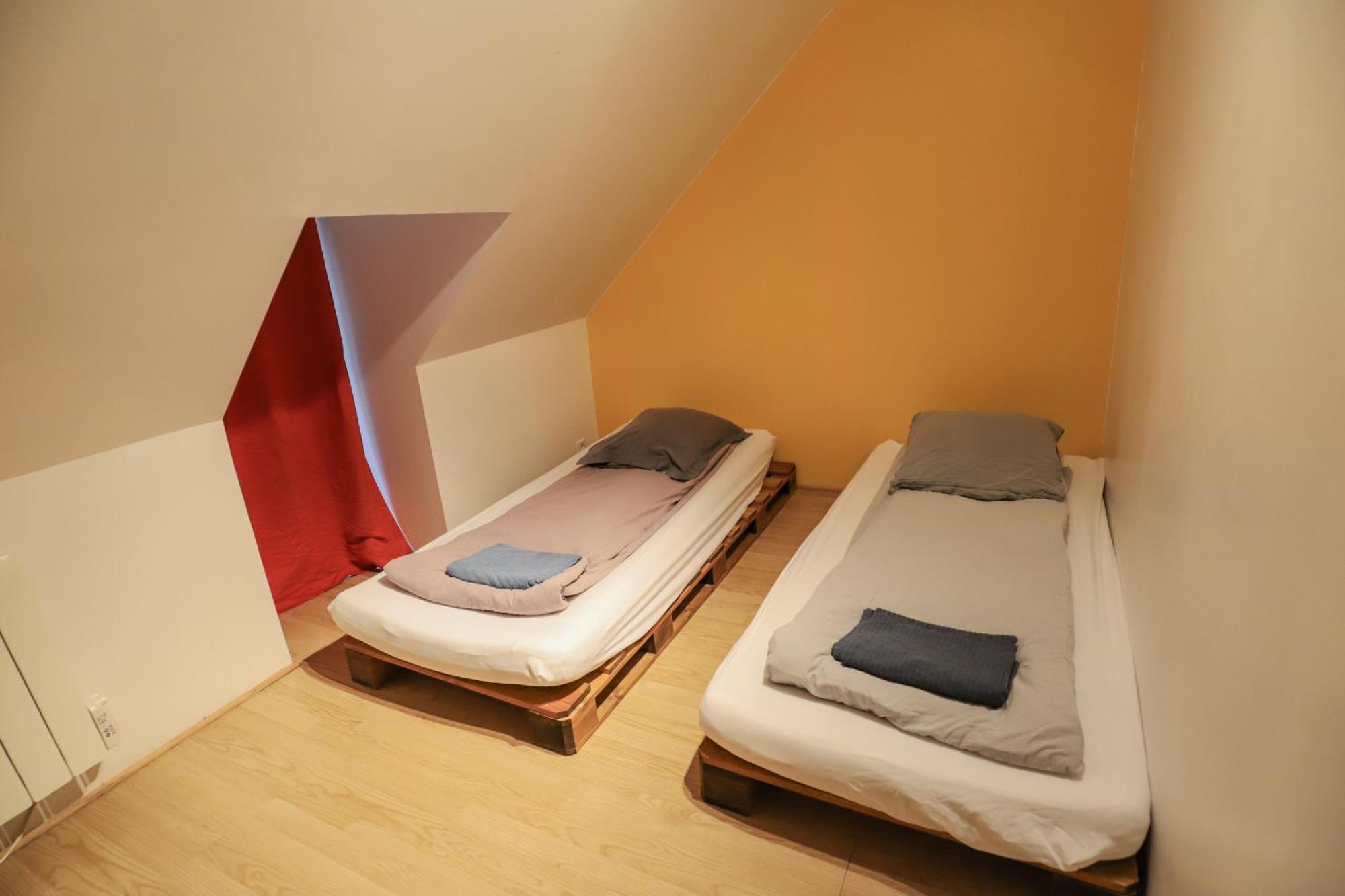 Crazy Villa Champs Corons 61 - Interior Heated Pool - 2H From Paris - 30P Les Menus Екстериор снимка